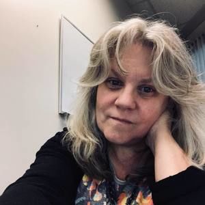 Meet your Posher, Paula